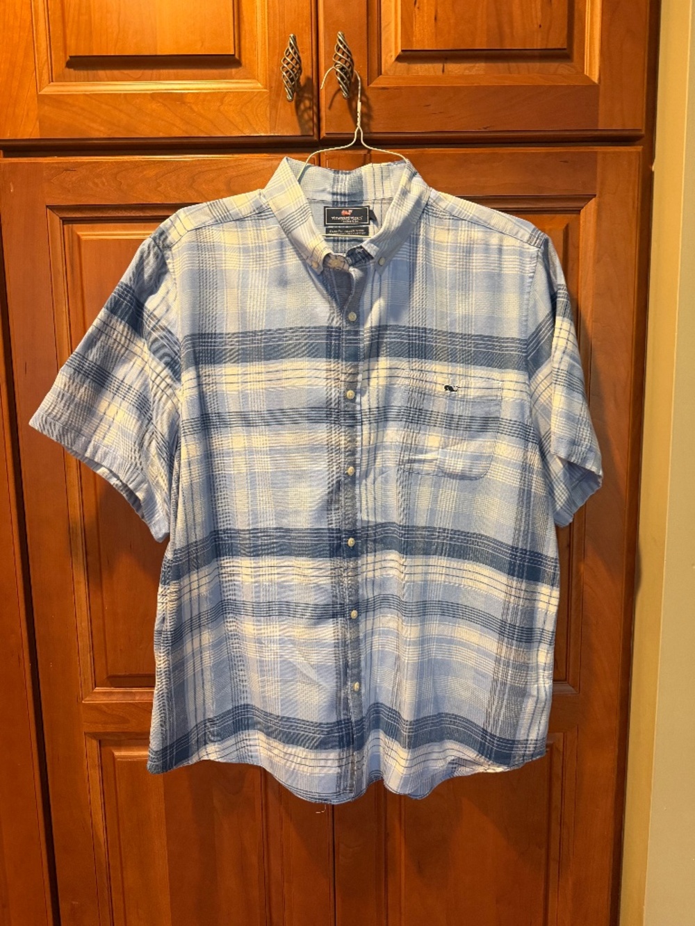 Vineyard Vine XL Men's short sleeve button up